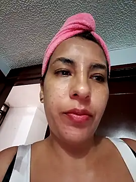 Bonny_Klote élő XXX-chatje