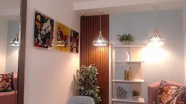 Dalila_Sky: онлайн-секс-чат