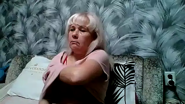 Czat XXX na żywo – sakura_blonde