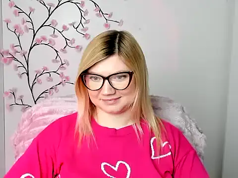 Chatroom XXX en direct de Lola_moree