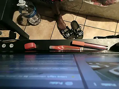 Chat XXX en directo de CreamBum1xx