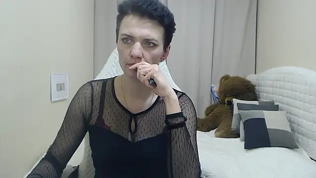 Czat XXX na żywo – AvaSaturnian