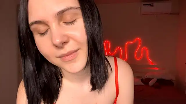 MyraLitterers Live XXX-Chat