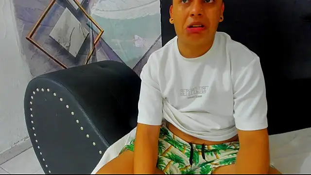 Candy_bhraun élő XXX-chatje