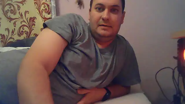 nemes2 élő XXX-chatje