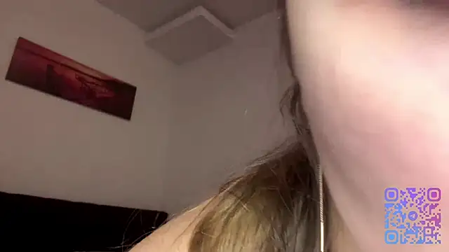 EvaRenard Adlı Modelin Canlı XXX Sohbeti