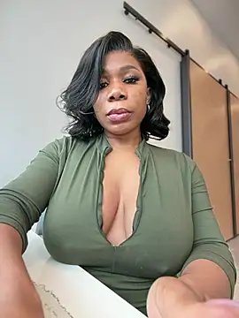 Belle___ élő XXX-chatje