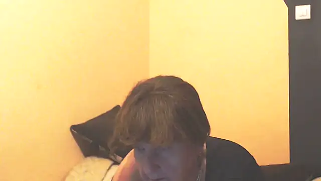 Онлайн чат XXX MioritaHard