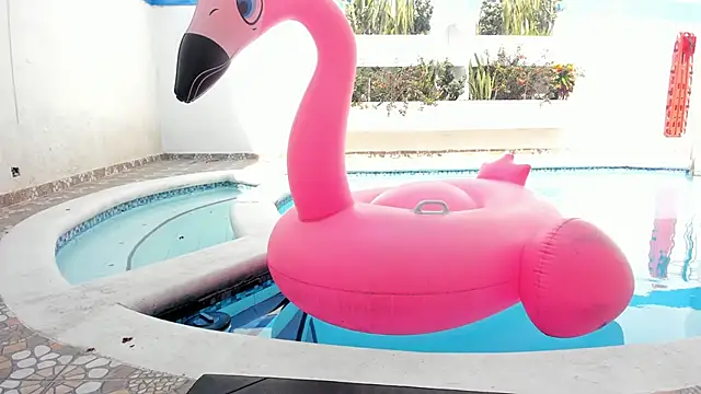 Tatis__: онлайн-секс-чат