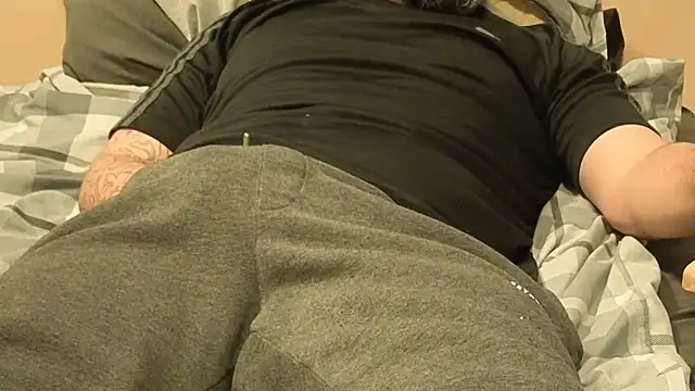 Dan8736 Live XXX-chat