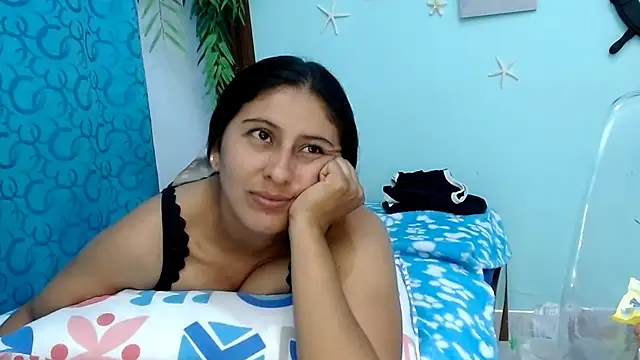 NOVAHOT98 live XXX chat