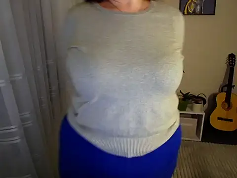 Lady_Tiana Adlı Modelin Canlı XXX Sohbeti