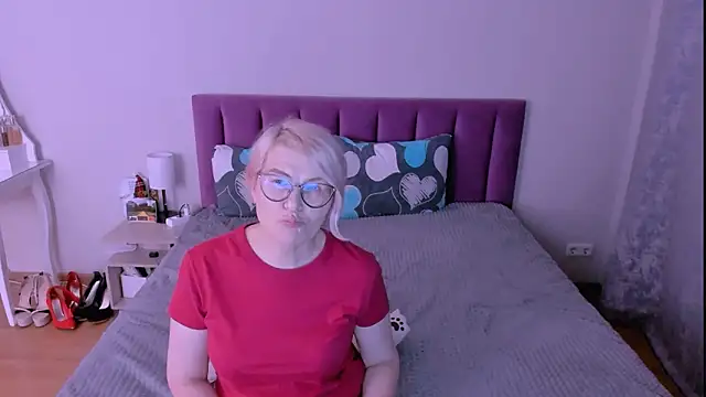 Chatroom XXX en direct de sabrinamacmarren