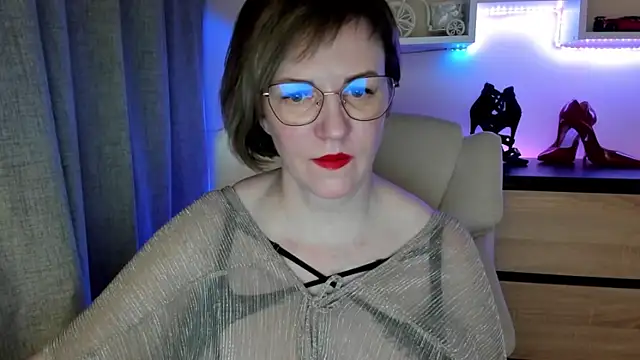 feliziaDesire Live XXX-Chat