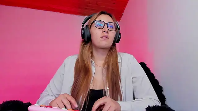 bonnie_moon_ Live XXX-Chat