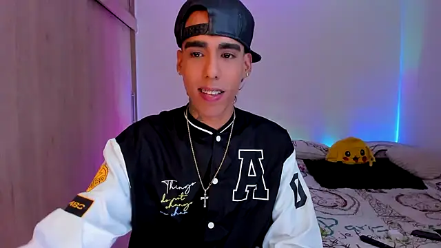 Damianwhite élő XXX-chatje