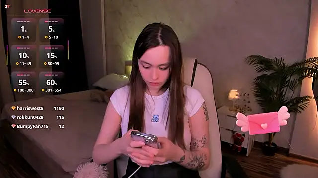 دردشة BadScarlet1 الجنسية المباشرة