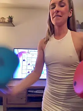 lola_tentatiion Chat XXX live