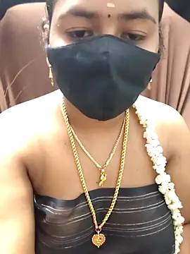 Tamil_Lotus Live XXX Chat