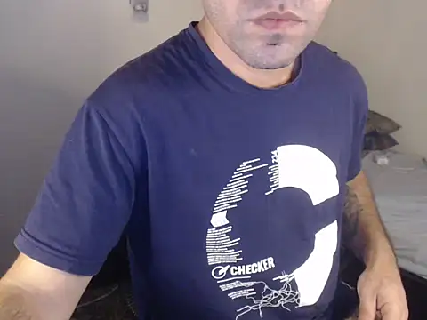 marek_secrett élő XXX-chatje