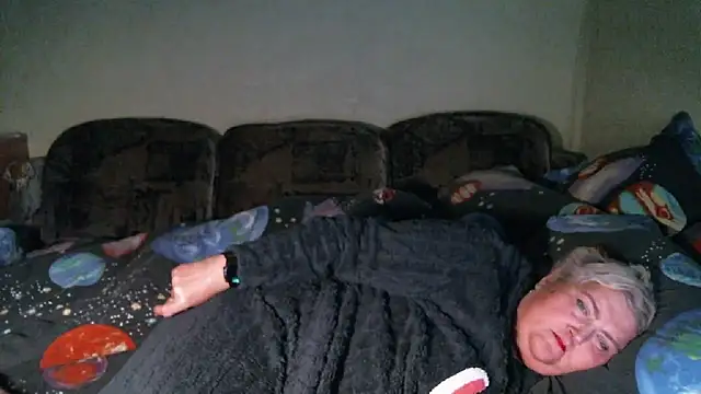 Lana555 élő XXX-chatje