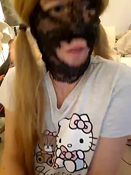 دردشة NaughtyCatgirl الجنسية المباشرة