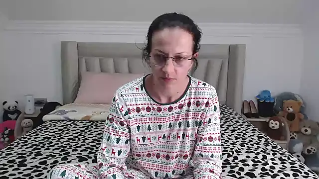 CatWoman0001 Live XXX Chat