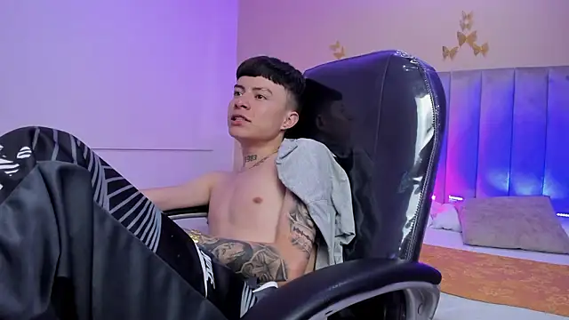 Nascary_Fox: онлайн-секс-чат