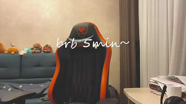 EllaPeony: онлайн-секс-чат