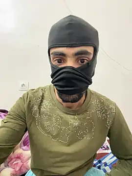 akiratn: онлайн-секс-чат