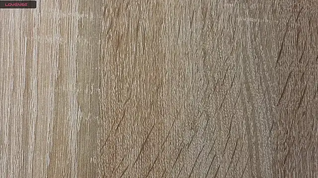 NoFace_Model: онлайн-секс-чат