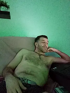 Alexdaniel89 Adlı Modelin Canlı XXX Sohbeti