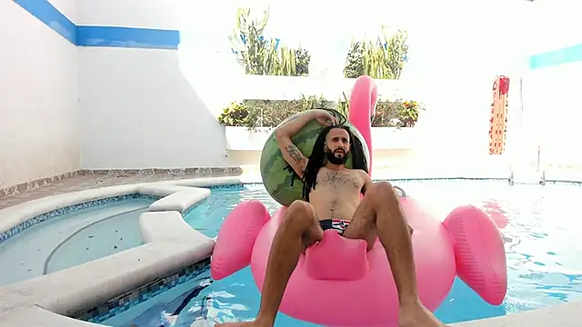 XXX chat uživo modela Tatis__