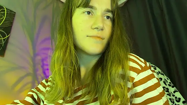 Chat +18 de kleya_ ao vivo