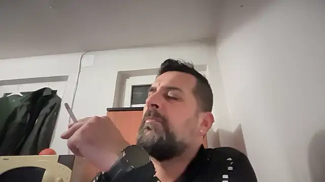 TARKAN1 Chat XXX in diretta