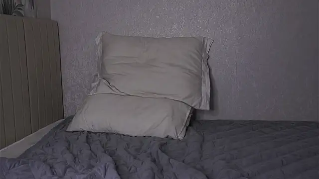 MarlinVarian's Live XXX Chat