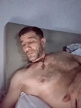 Alexdaniel89: онлайн-секс-чат