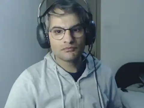 wildpussycat23 élő XXX-chatje