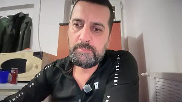 TARKAN1 Live XXX-chat