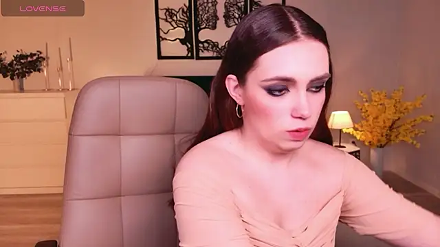 DaniellaLovely élő XXX-chatje