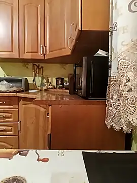 Chatroom XXX en direct de Laura_Kiss