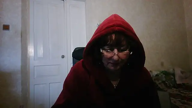 Julia54391 现场XXX聊天