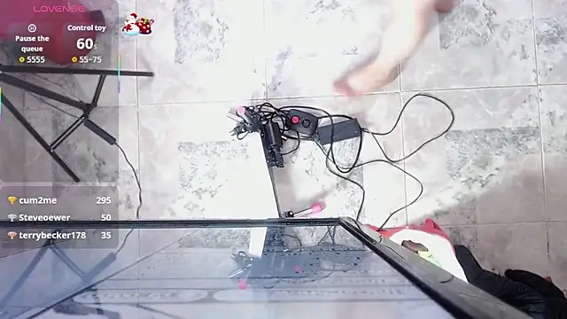 Chatroom XXX en direct de andrea_lopeez