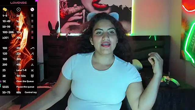 Chatroom XXX en direct de Sara_Bdsm_