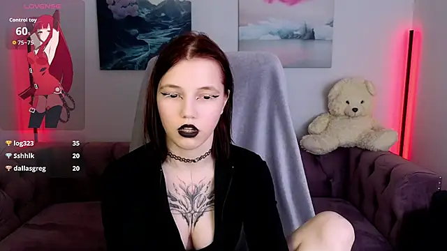 Chatroom XXX en direct de MitaSide