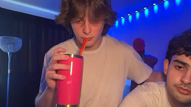 Persian_Papi Show in webcam