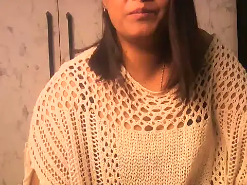 URs_RIYA Chat XXX in diretta