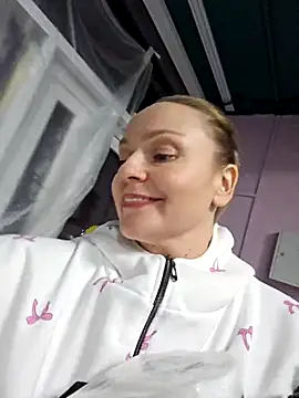 Bondgirl_013 Chat XXX in diretta