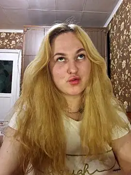 دردشة LianaJu الجنسية المباشرة