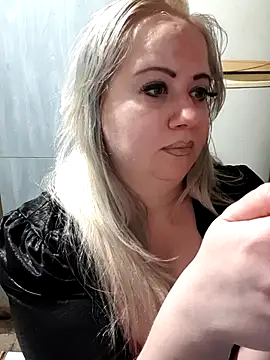 Missy_DM Live XXX-Chat